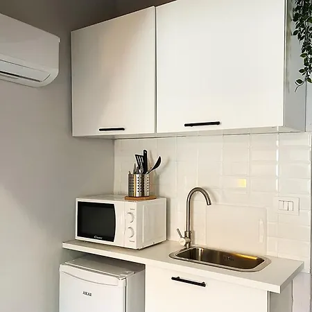 Italian Maison - Studio In The Heart Of Apartment Turin
