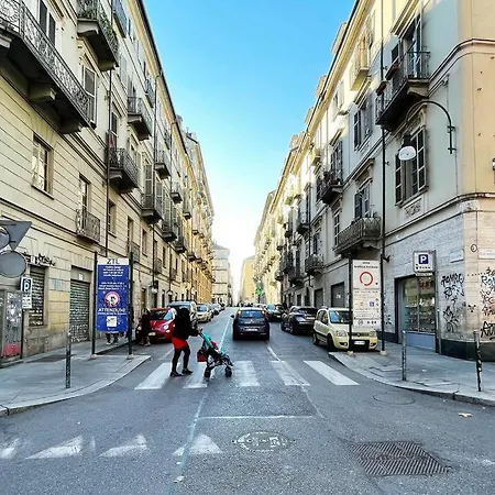 Italian Maison - Studio In The Heart Of Apartment Turin