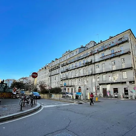 Apartment Italian Maison - Studio In The Heart Of Turin